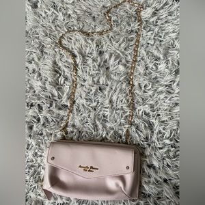 Samantha Thavasa Petit Choice Pale Pink Purse!💕